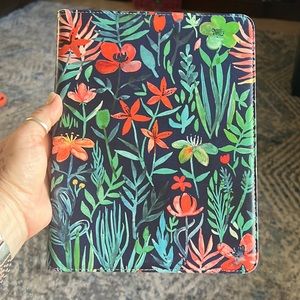 IPad case by Fintie USA, perfect condition, with gorgeous floral foliage design